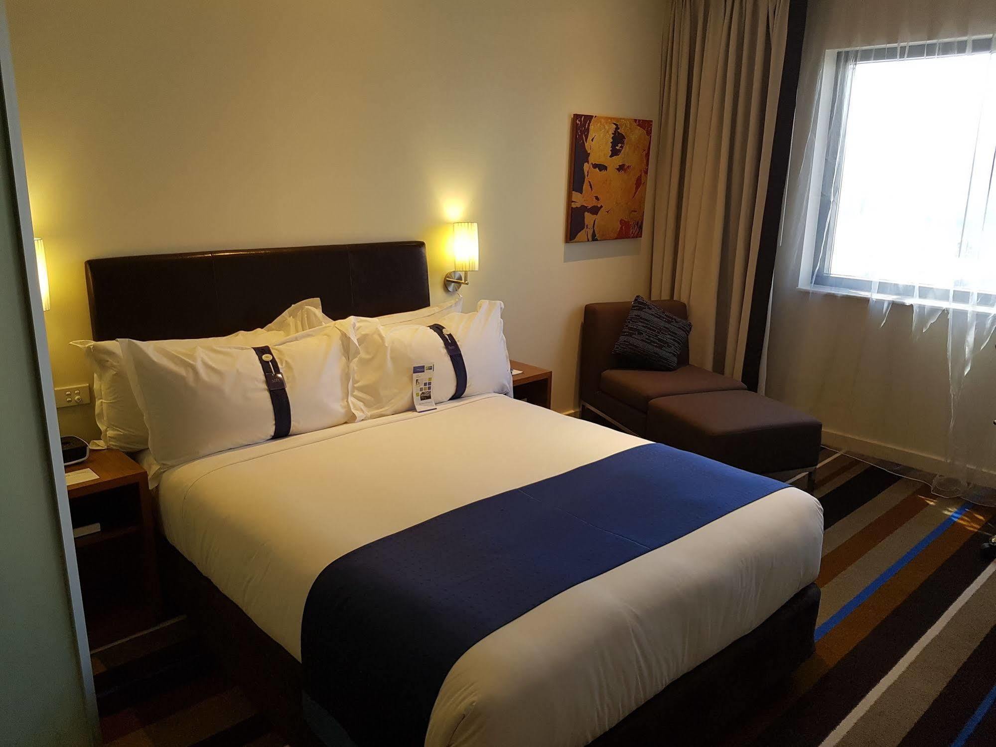 Holiday Inn Express Port Moresby By Ihg Exterior foto